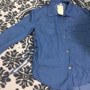 blue shirt